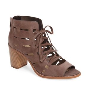 Vince Camuto Tressa Lace-up Bootie Sandals - Sz 8